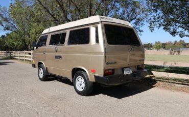 Volkswagen-BusVanagon-Van-1985-6