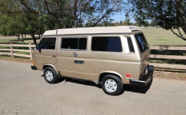 Volkswagen-BusVanagon-Van-1985-7