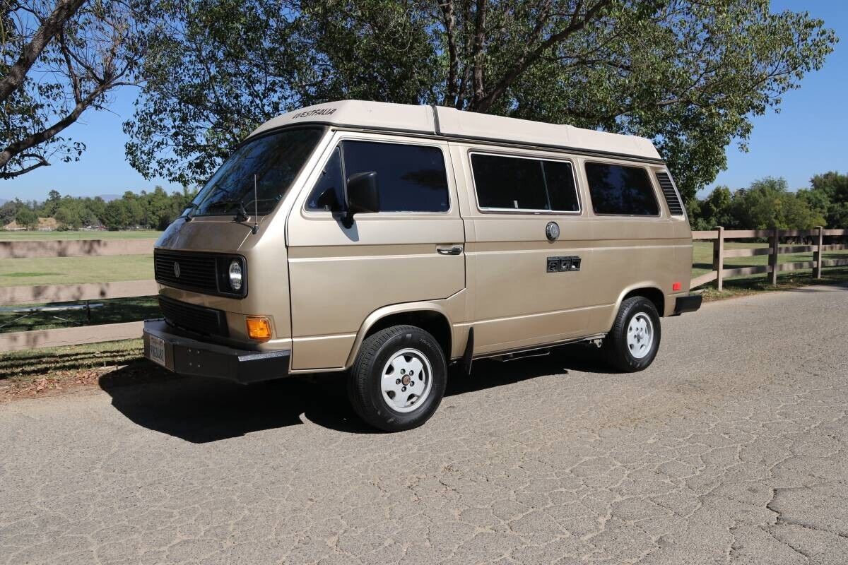 Volkswagen-BusVanagon-Van-1985-9