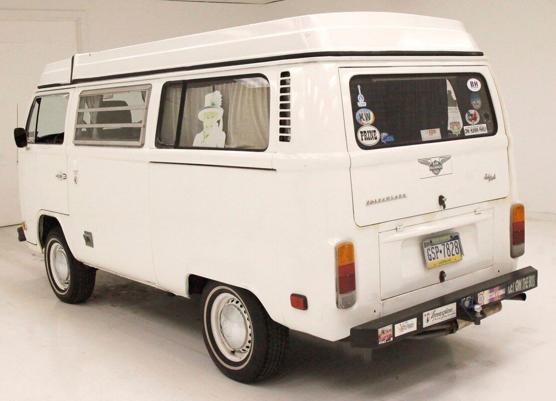 Volkswagen-Camper-1975-4