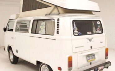 Volkswagen-Camper-1975-5