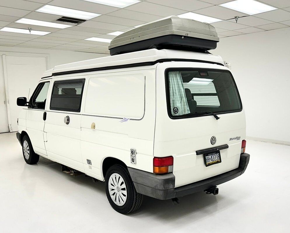 Volkswagen-EuroVan-Van-1995-4