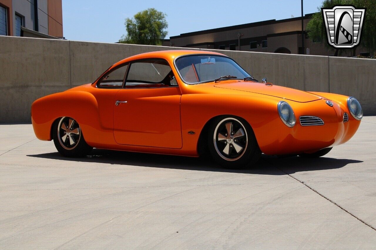 Volkswagen-Karmann-Ghia-1973-6