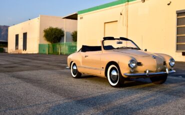 Volkswagen-Karmann-Ghia-Cabriolet-1959-1