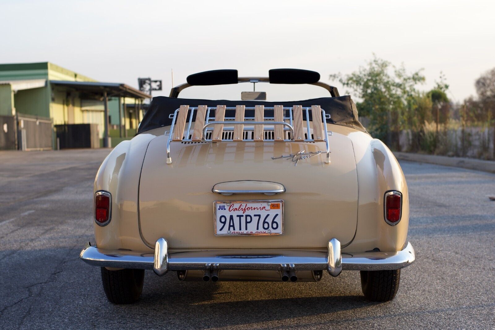 Volkswagen-Karmann-Ghia-Cabriolet-1959-23