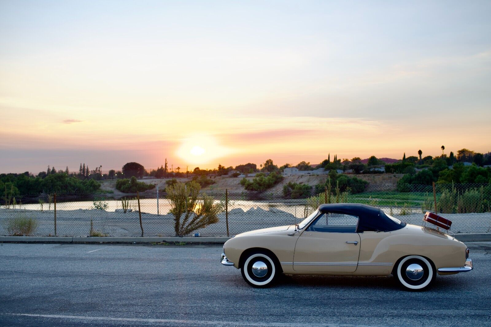 Volkswagen-Karmann-Ghia-Cabriolet-1959-3