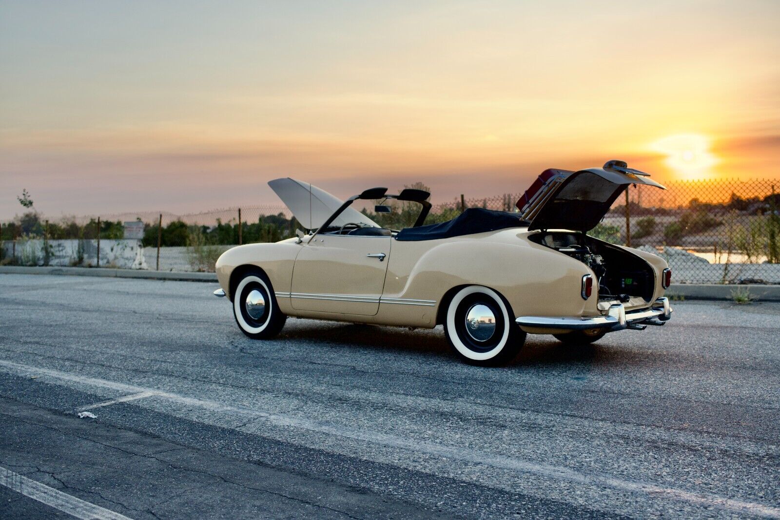 Volkswagen-Karmann-Ghia-Cabriolet-1959-4