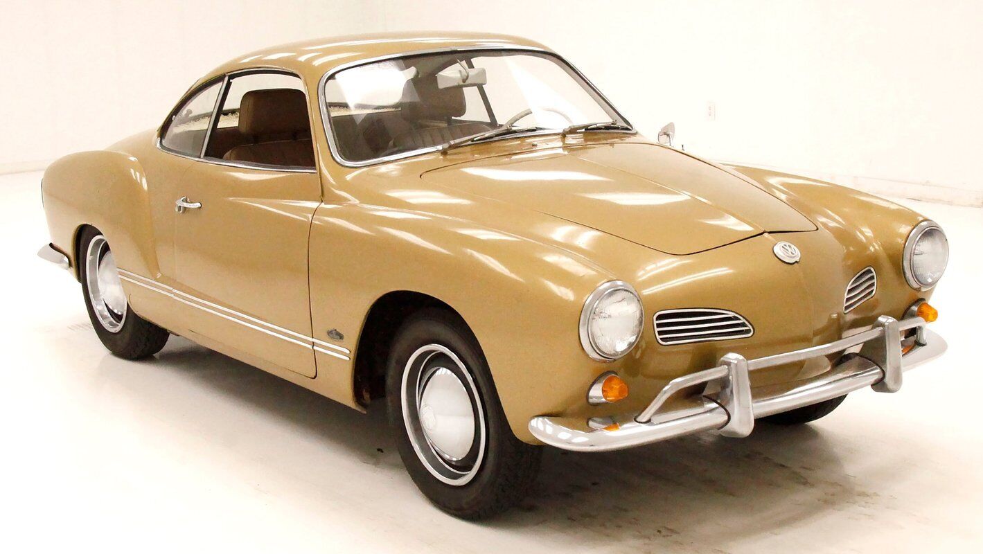 Volkswagen-Karmann-Ghia-Coupe-1964-6