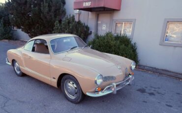 Volkswagen-Karmann-ghia-1968-4