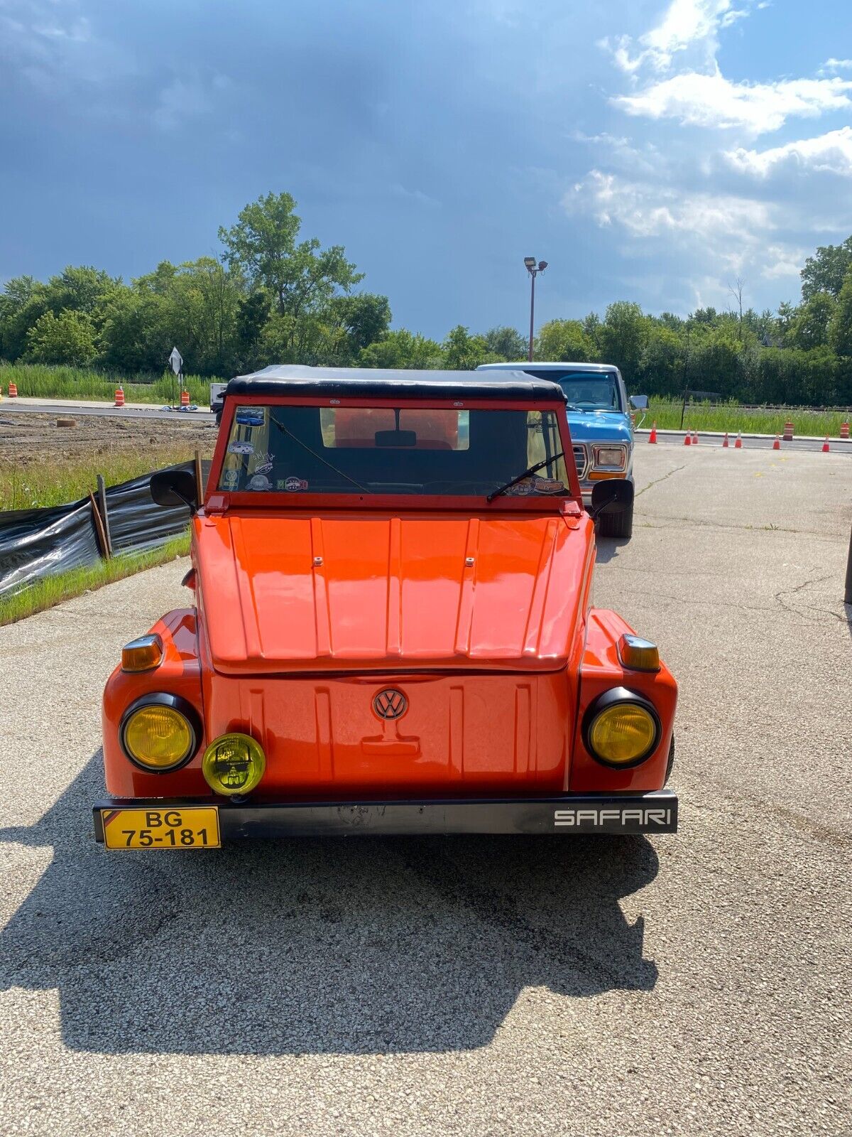 Volkswagen-Thing-1975-11