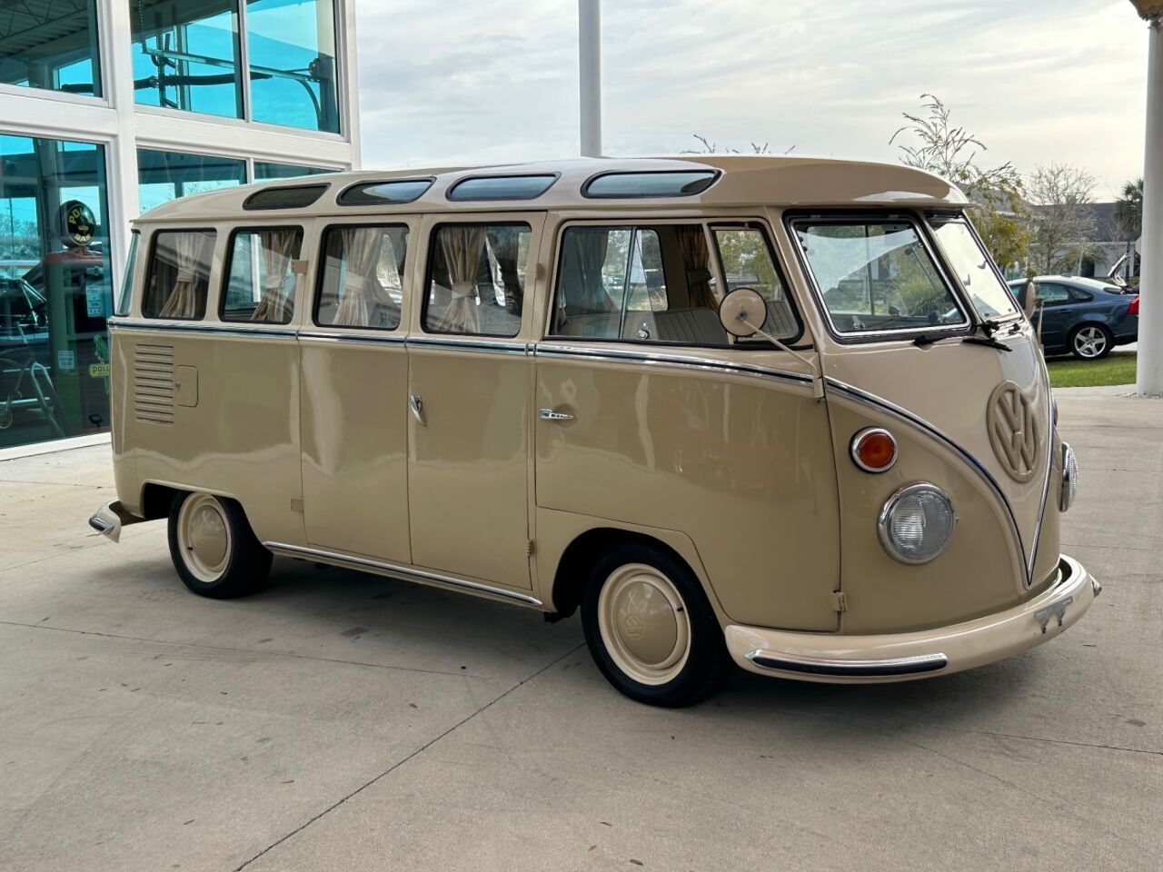 Volkswagen-Type-II-1972-2