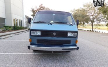 Volkswagen-Vanagon-Bus-1986-2