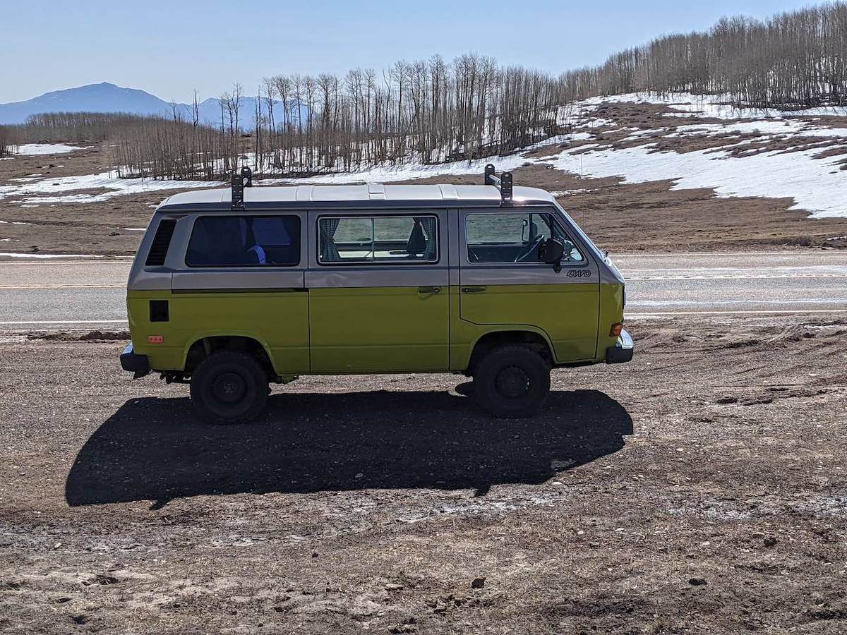 Volkswagen-Vanagon-syncro-bus-1986-2