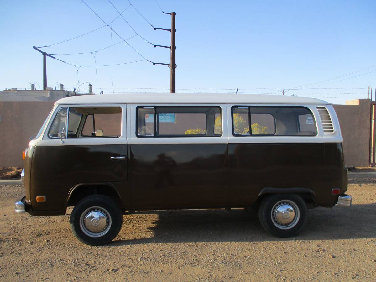 Volkswagen-Vw-bus-1977-3