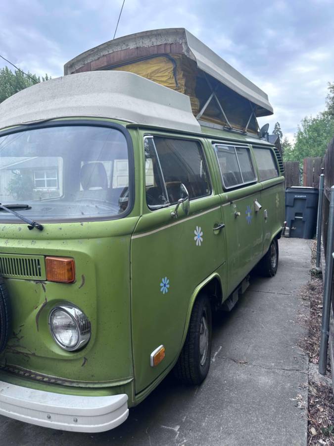 Volkswagen-Vw-camper-1977-2