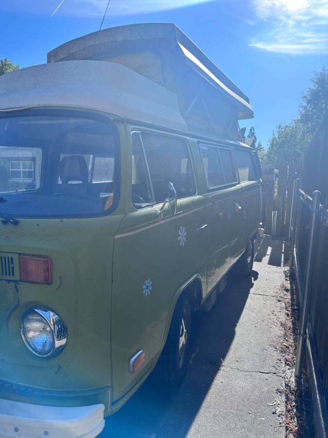 Volkswagen-Vw-camper-1977-5