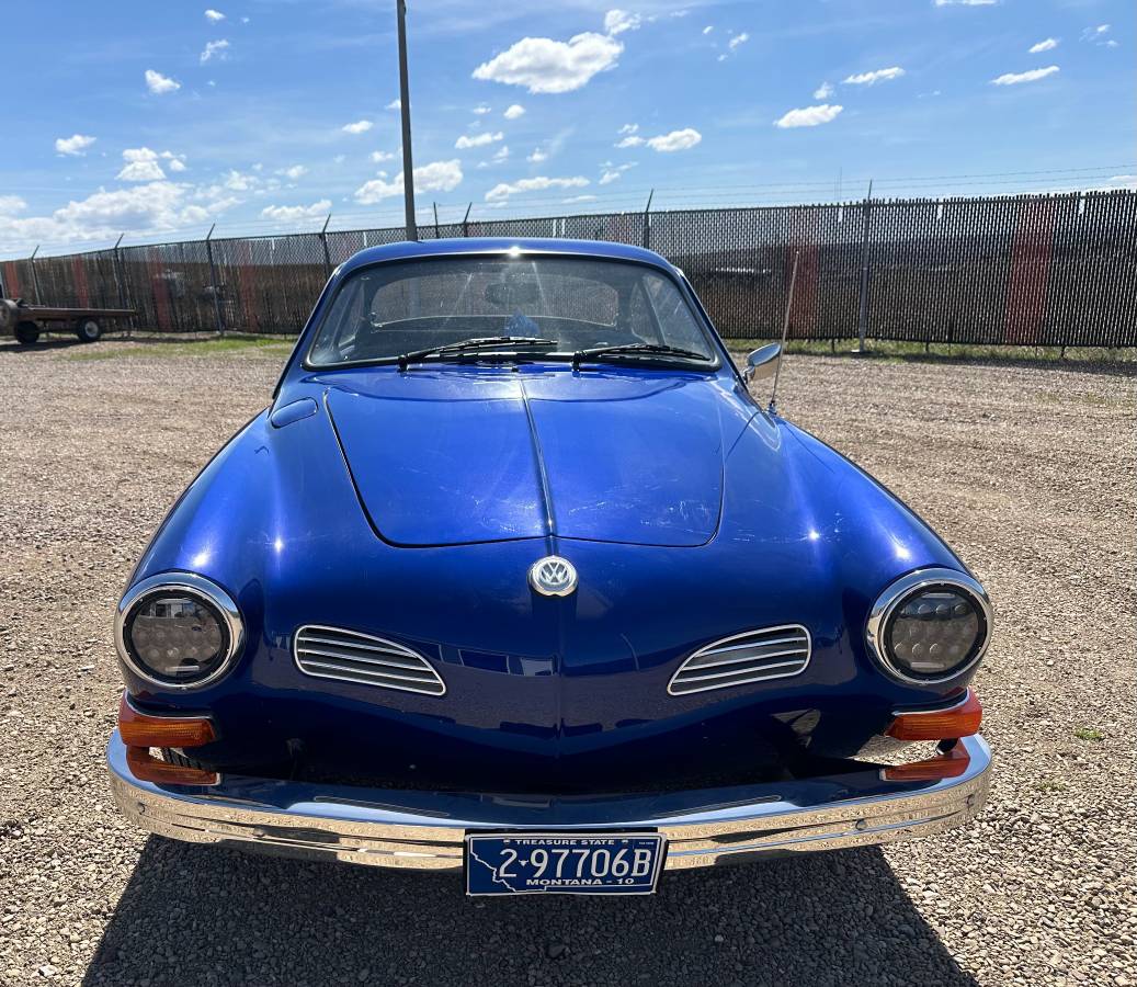 Volkswagen-Vw-karmann-ghia-1974-2