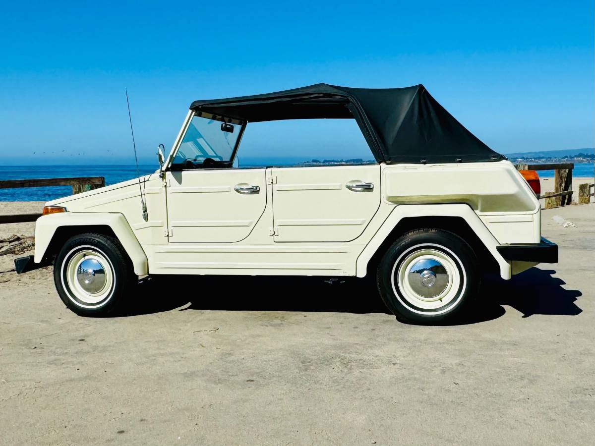 Volkswagen-Vw-thing-1974-1