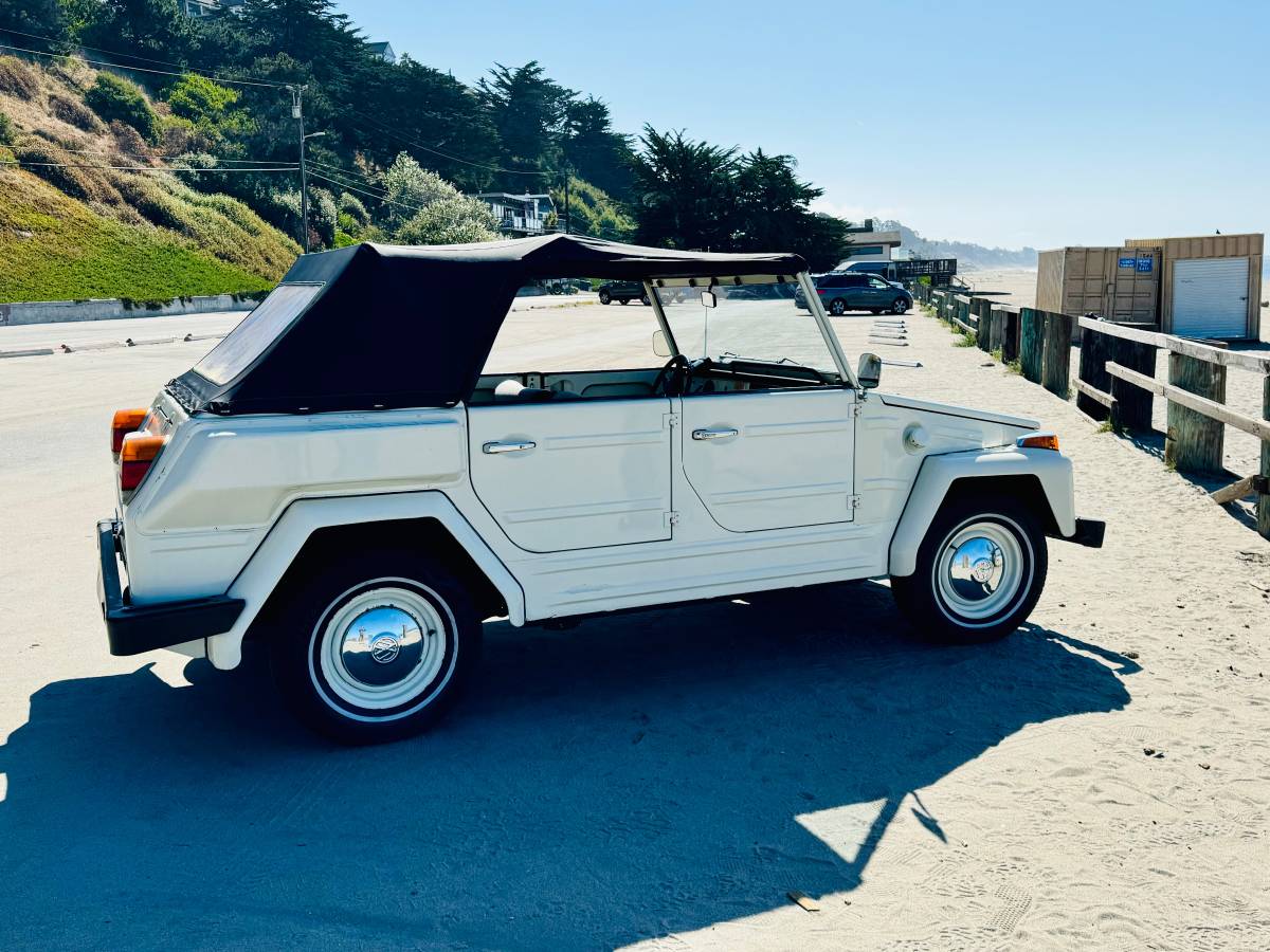 Volkswagen-Vw-thing-1974-5