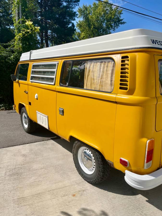 Volkswagen-Westfalia-1976-2