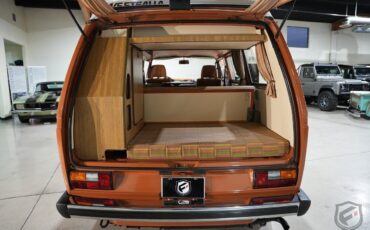 Volkswagen-Westfalia-Camper-1980-11