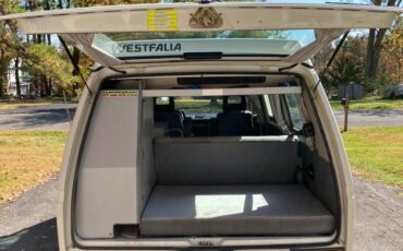 Volkswagen-Westfalia-vanagon-1991-21