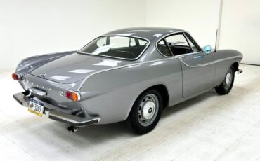 Volvo-P1800S-Coupe-1966-4