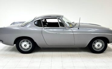 Volvo-P1800S-Coupe-1966-5