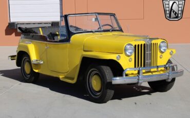 Willys-Jeepster-1948-5