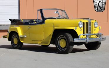 Willys-Jeepster-1948-6