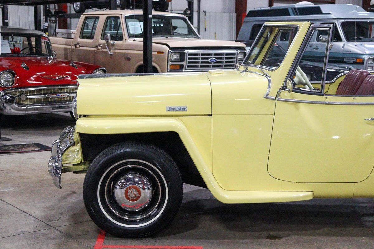 Willys-Jeepster-Cabriolet-1948-1