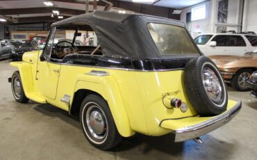 Willys-Jeepster-Coupe-1948-3