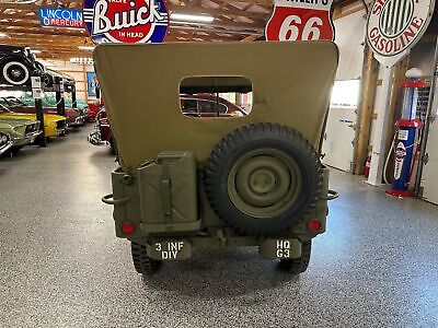 Willys-MB-SUV-1942-1