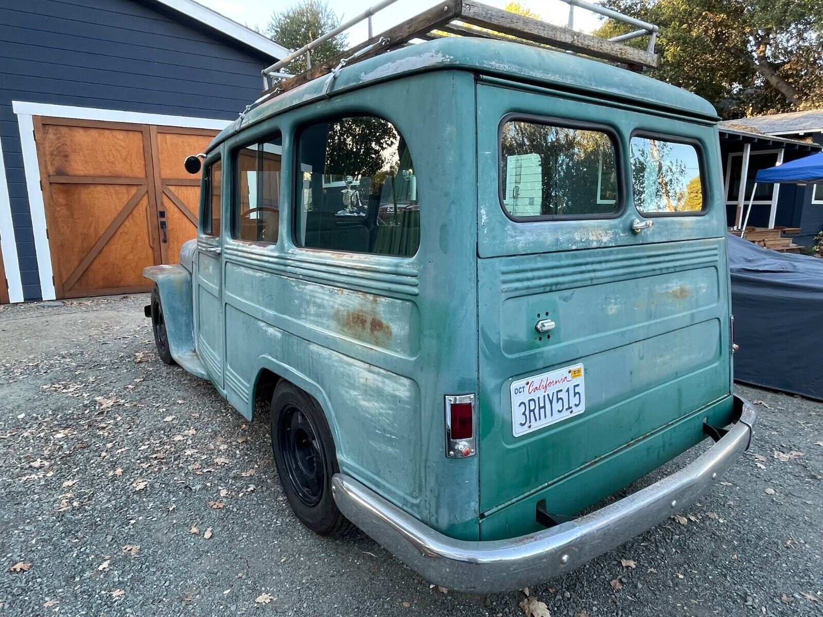 Willys-OVERLAND-WAGON-Break-1951-1