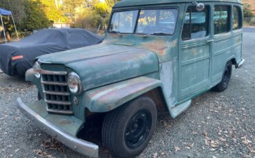 Willys-OVERLAND-WAGON-Break-1951-3