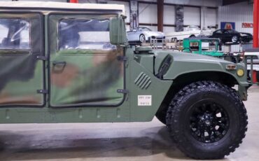 AM-General-Humvee-Pickup-1987-9