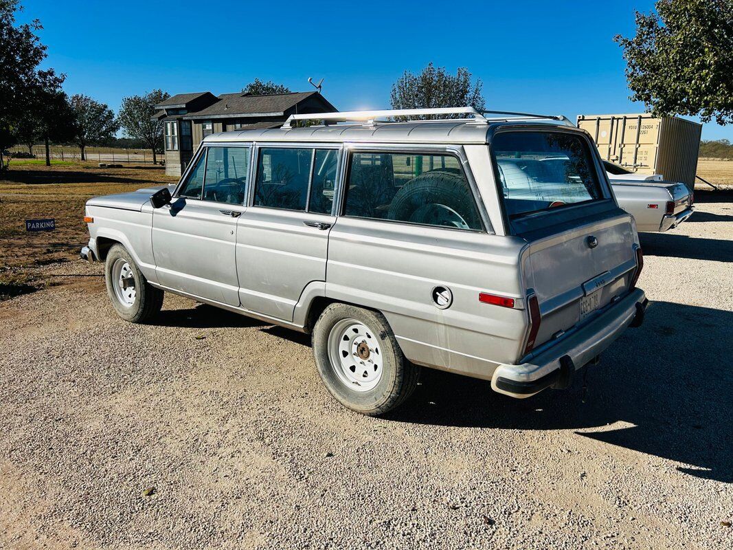 AMC-Jeep-SUV-1987-4