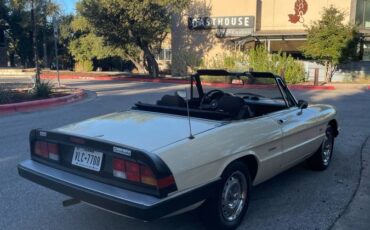 Alfa-romeo-Spider-1988-6