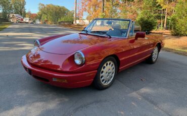 Alfa-romeo-Spider-veloce-1991