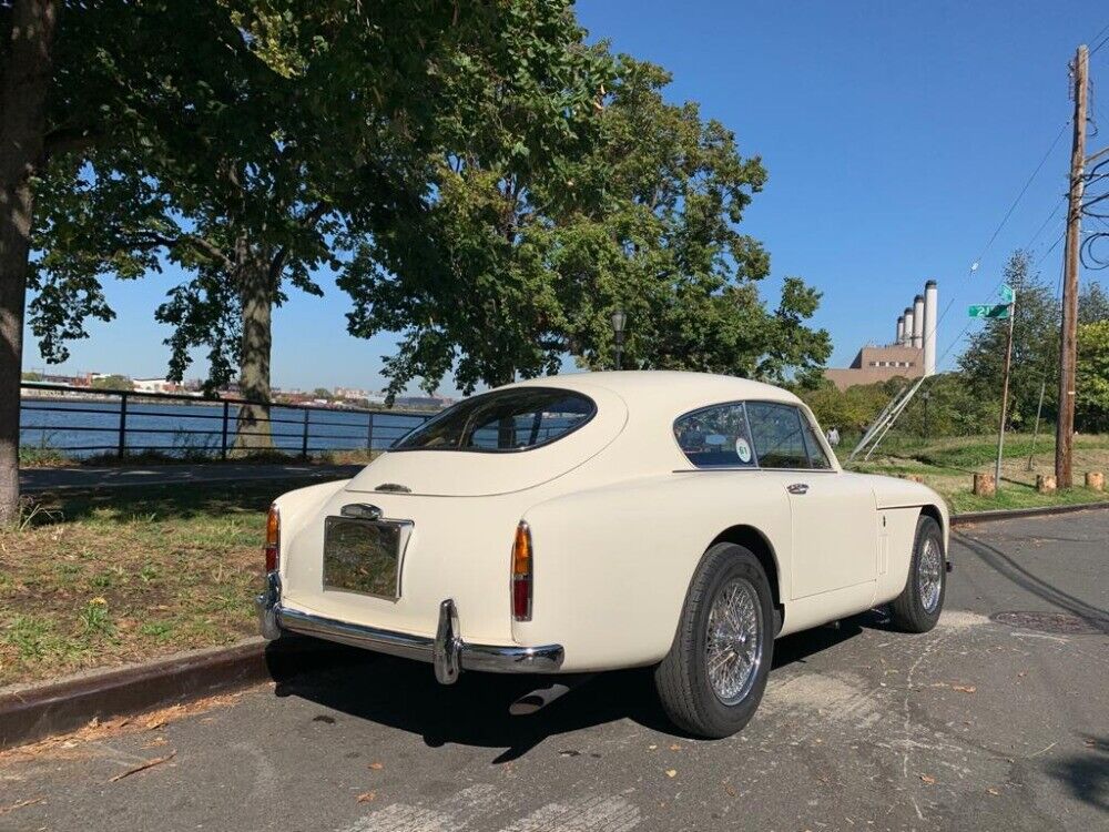 Aston-Martin-DB-Mark-lll-1959-4