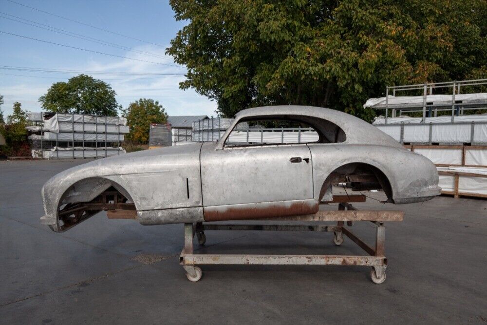 Aston-Martin-DB2-1953-3