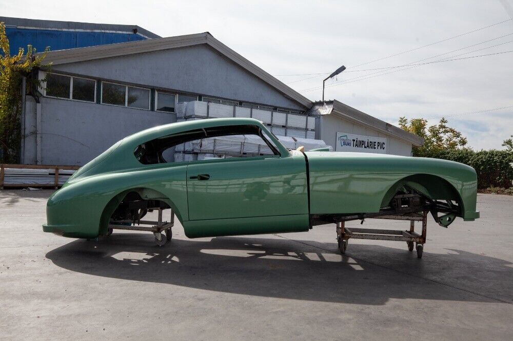 Aston-Martin-DB24-1954-2