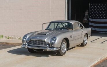 Aston-Martin-DB5-1965-3