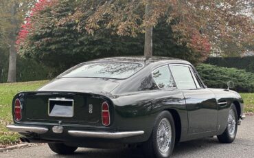 Aston-Martin-DB6-Coupe-1966-19