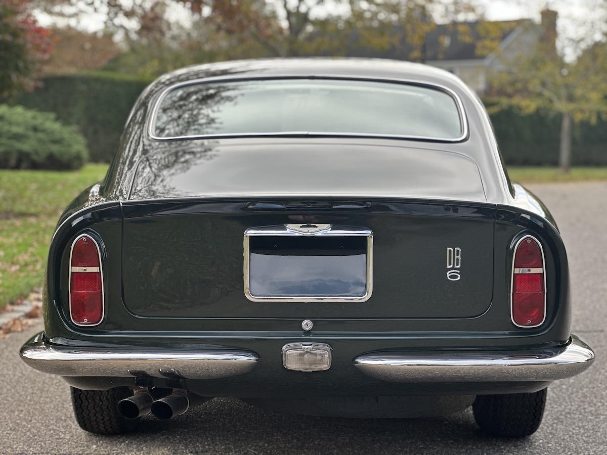 Aston-Martin-DB6-Coupe-1966-21