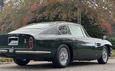 Aston-Martin-DB6-Coupe-1966-24