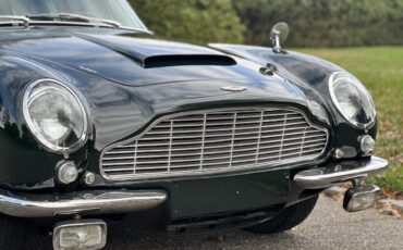 Aston-Martin-DB6-Coupe-1966-28