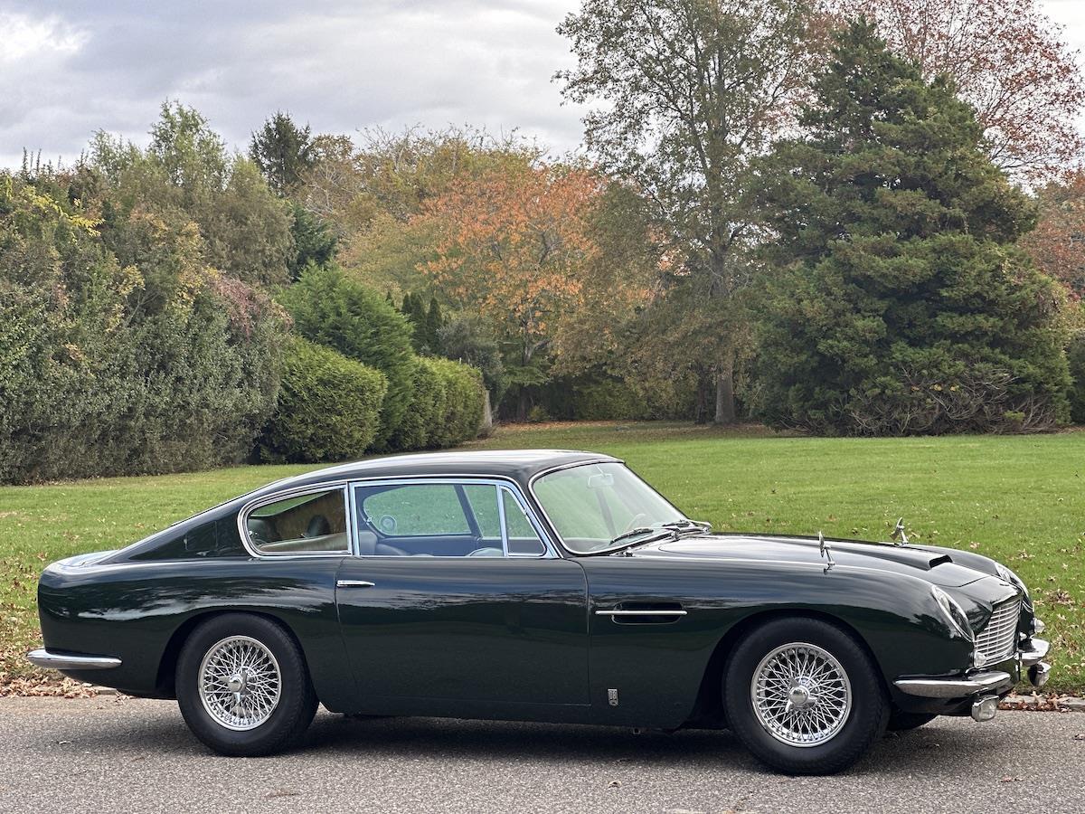 Aston-Martin-DB6-Coupe-1966-38