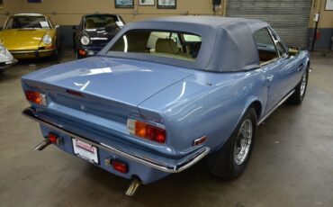 Aston-Martin-V8-Volante-Cabriolet-1989-11