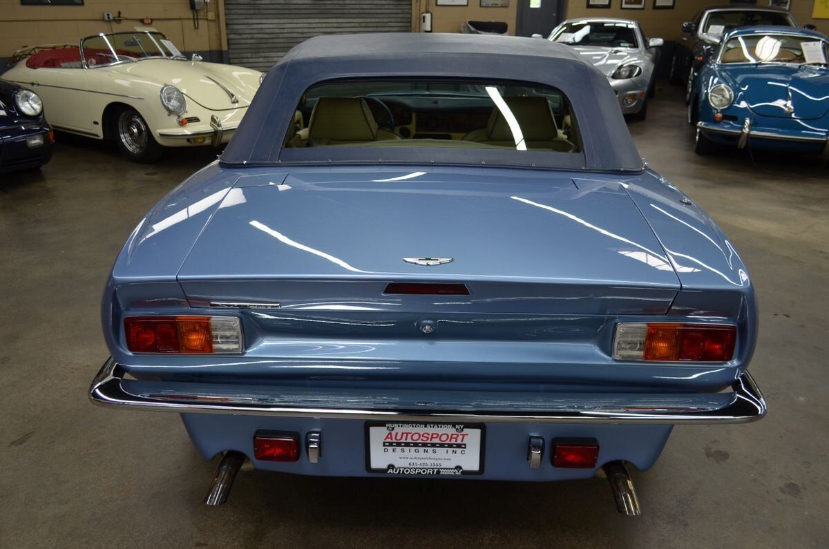 Aston-Martin-V8-Volante-Cabriolet-1989-9